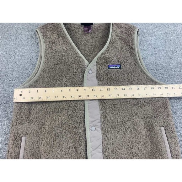 Patagonia Los Gatos Vest Men M Tan Fleece Sherpa Snap Button Pockets V-Neck - Picture 4 of 11